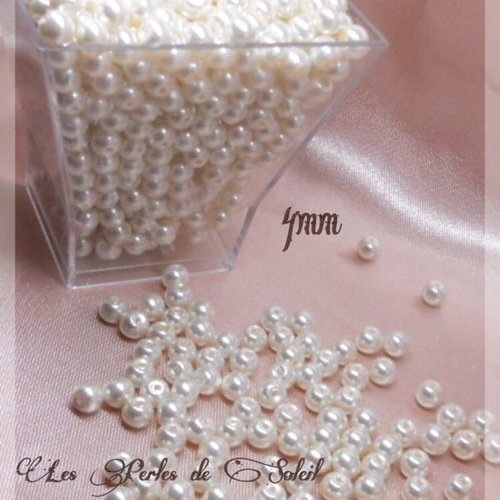 100 perles nacrées 4mm blanches en verre 