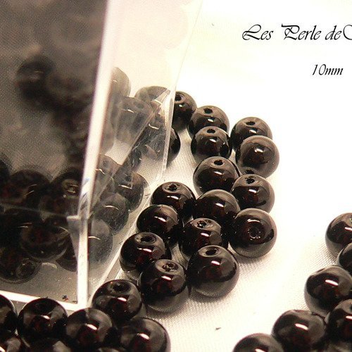 25 perles en verre 10mm  - couleur  noires vernies 