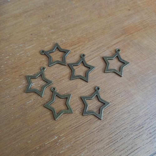 Lot de 6 breloques étoiles bronze