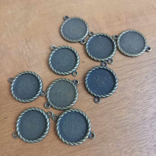 Lot 8 intercalaires bronze pour cabochon de 20mm