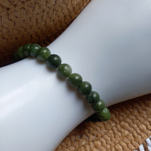 Bracelet femme en perles de pierre naturelle de jade birmane