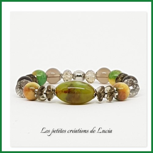 Bracelet sur élastique, perles naturelles vertes et beige, quartz et cristal fumé, acier, cabochon en résine