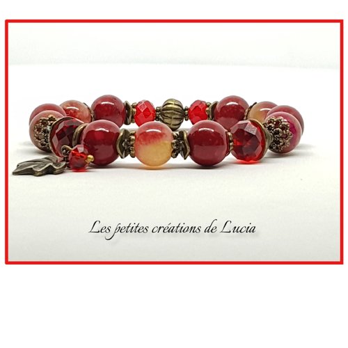 Bracelet rouge sur élastique, 19 cm, perles de jade, tourmalines, verre, métal bronze