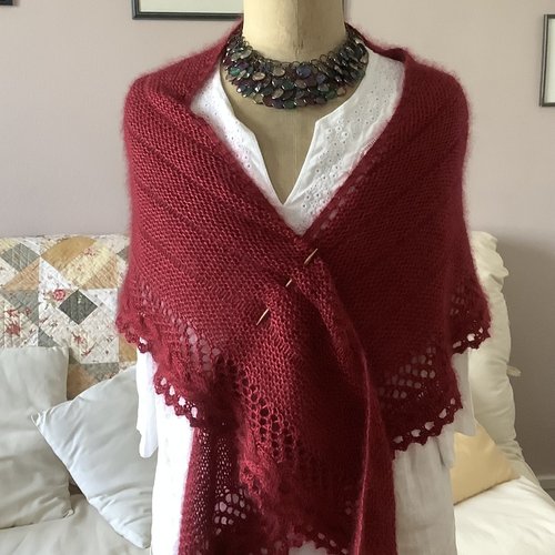 Châle en soie et mohair tricoté main