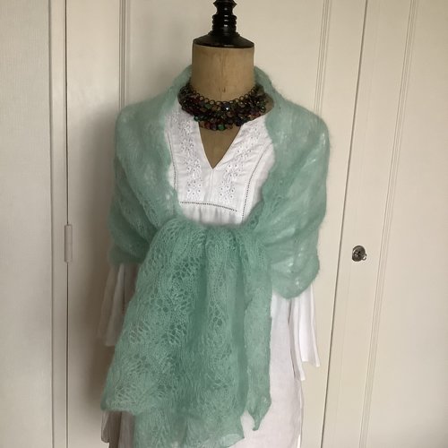 Étole tricotée main en  mohair et soie