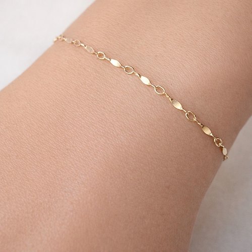 Bracelet fin en or gold filled – maille barre fantaisie – bijou délicat et intemporel