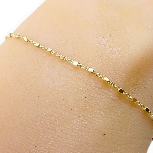 Bracelet fin or 18 k, chaine petites perles carrées, bracelet minimaliste perles femme, cadeau pour elle