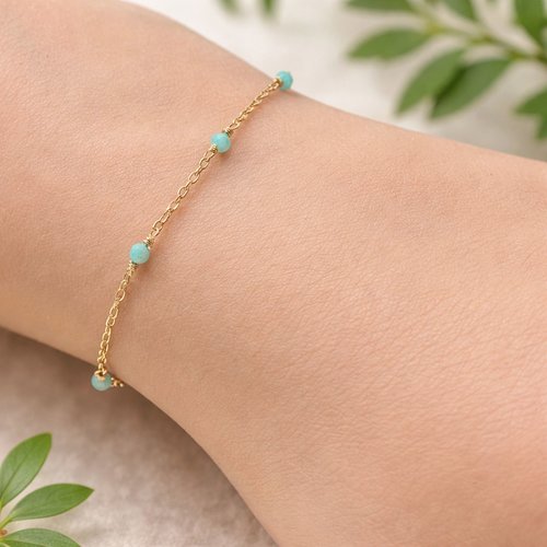 Bracelet fin en or 18 carats et pierres naturelles d’amazonite – bijou délicat femme