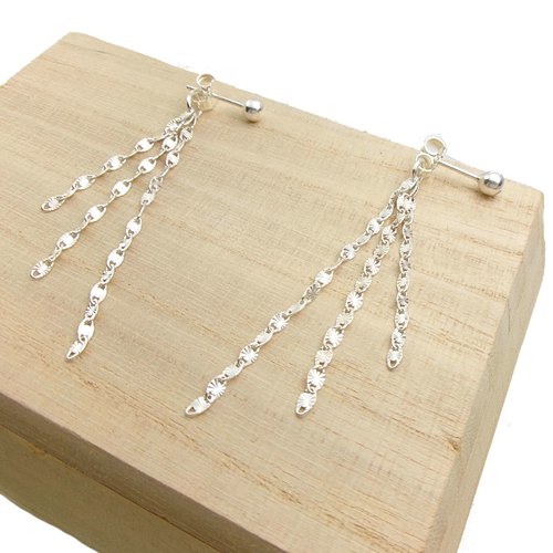 Boucles d’oreilles argent 925 à puces et chaînes – bijou lumineux et moderne pour femme – élégance et mouvement