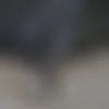 Collier halloween chauves-souris organza bicolore noir et blanc et cabochon en verre 25 mm