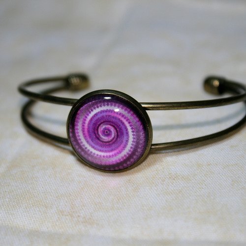 Bracelet jonc cabochon spirale violet