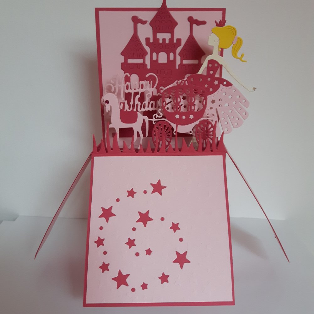 Carte Boite Pop Up Pour Anniversaire Petite Fille Princesse Un Grand Marche
