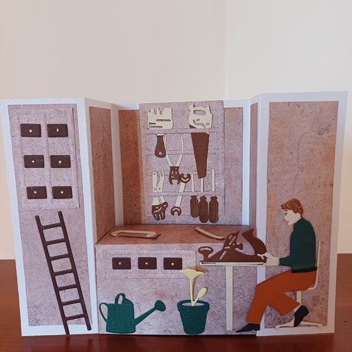 Carte pop up pour un bricoleur
