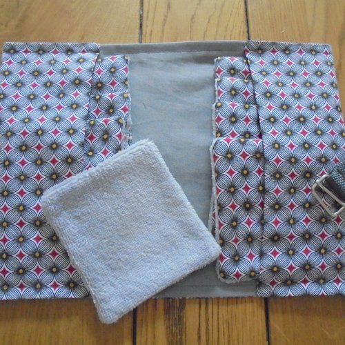 Lingette lavable et sa pochette de voyage