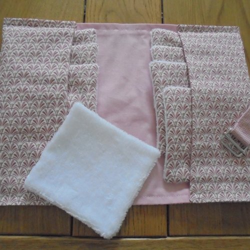 Lingette lavable et sa pochette de voyage