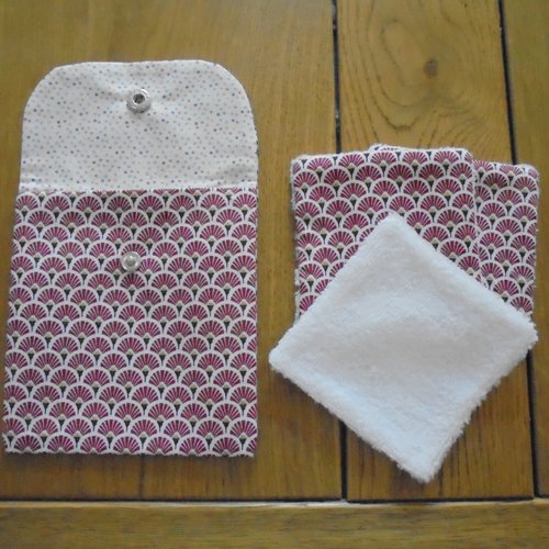 Lingettes de sac avec sa pochette