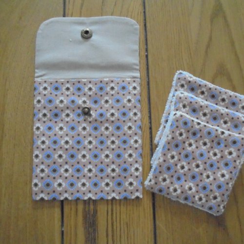 Lingettes pour sac avec sa pochette