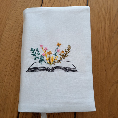Protège livre de poche ajustable - couvre livre brodé