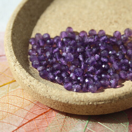 Perles en améthyste facettes 4 mm