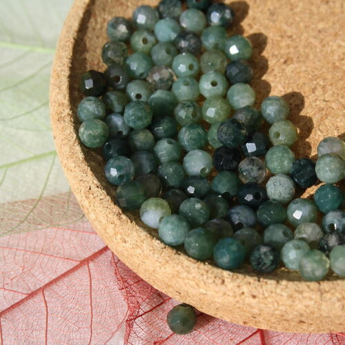 Perles en agate mousse facettes 4 mm