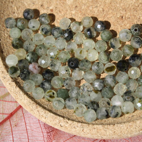 Perles en prehnite naturelle, facettes 4 mm