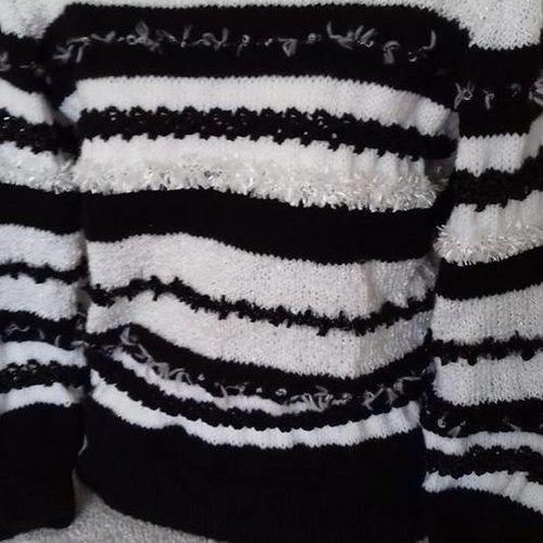 Pull de luxe  femme style " anny blat " " noir/blanc "