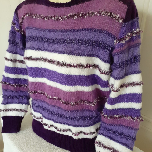 Pull violet/blanc
