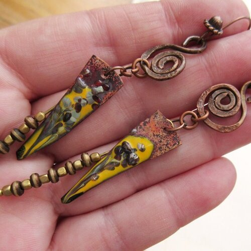 Vendu ....tendresse rustique !!!!!! : des boucles d'oreille primitives, tribales 