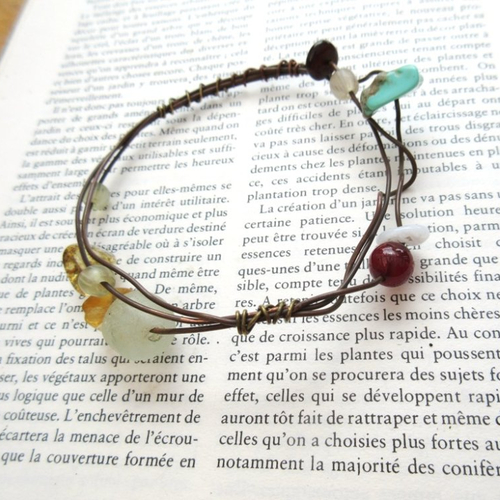 Cet infini d'espace !!!!!! : un bracelet primitif rigide en bronze avec perles fines ...