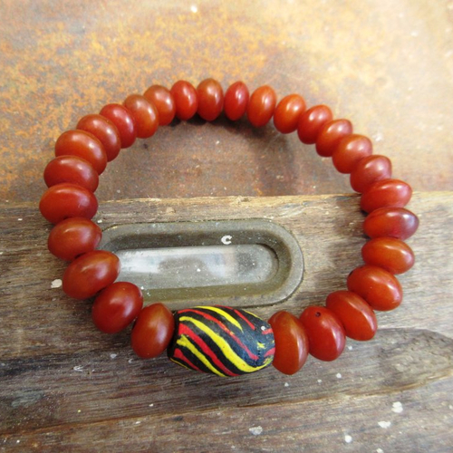 Parfums du mali  ...... : des perles de résine d'afrique pour ce bracelet tribal pour hommes ou dames ..