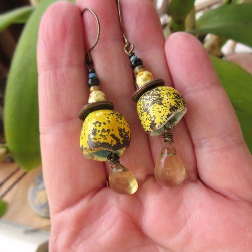 Larmes de bonheur : boucles d'oreille zen et tribes avec ces céramiques artisanales et gouttes en citrine !!!!