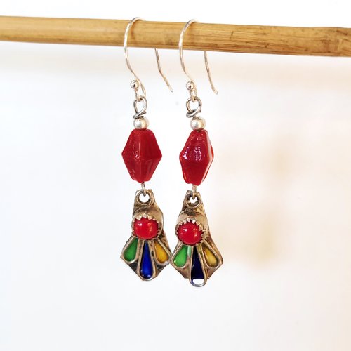 Des boucles d'oreille avec breloques kabyle berbère du maroc , perles diamant afrique ... : "charmante mélodie"