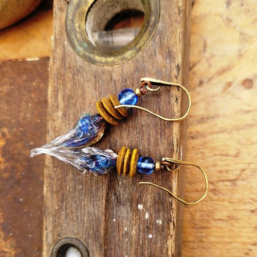 Des boucles d'oreille bohèmes et baroques avec headpins verre artisanal et disques en céramique !!! : "muse d'automne"