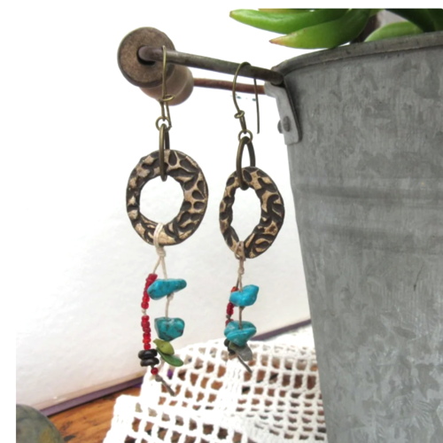 Des boucles d'oreille premières et chics, aériennes , turquoise d'arizona .... !!!! : "force & fragilité "