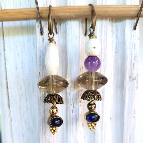 Boucles d'oreilles délicates, romantiques aux couleurs suaves avec breloques argent et améthyste: "une promenade imaginaire"