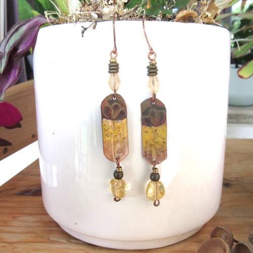 Troubadours d eté :  des boucles d'oreille tribales chics avec ces perles de citrine