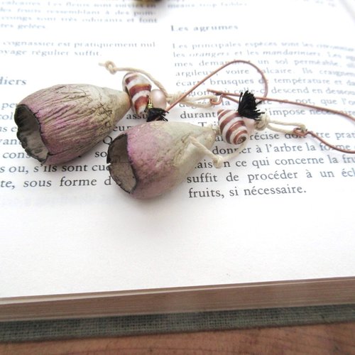 Boucles d'oreille zen et tribes avec ces clochettes en porcelaine organique !!! : "atmosphère nature"