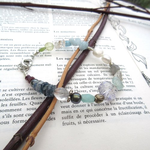 Un bracelet romantique avec aigue marine et herkimer diamant ... : "beauté de l'instant"