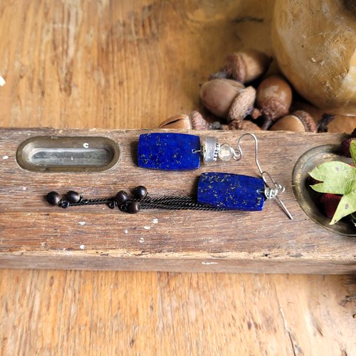 Superbes boucles d oreille chics; rustiques, nomades, asymétriques avec cabochons lapis lazuli -pyrite !!! : "extase du temps"