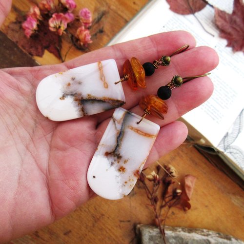 Superbes cabochons en agate dendritique pour ces boucles d'oreille : "crépuscule eveillé"