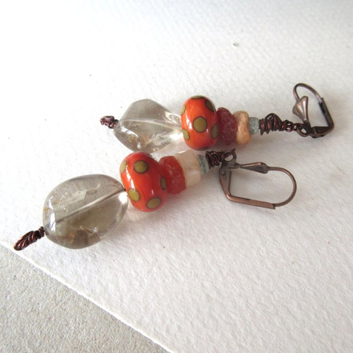 Merveilleuses boucles d'oreille zen avec cabochons de quartz fumé !!!! : "frissons de mémoires"