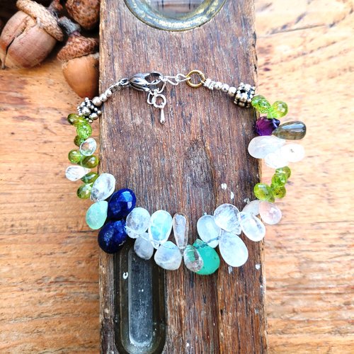 Un bracelet contemporain avec pierres fines mix de briolettes facettées ..: "les filles de l'espoir"