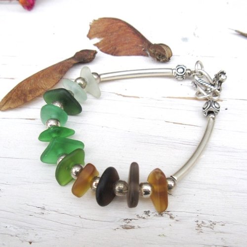 Un bracelet romantique unisexe avec galets en verre de la mer baltique !!!! : "balade en bord de mer"
