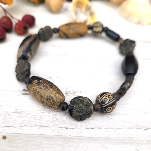 Un bracelet nature citadin chic unisexe avec perles jaspe chohua et perles rose pyrite.. : "rêverie du temps"