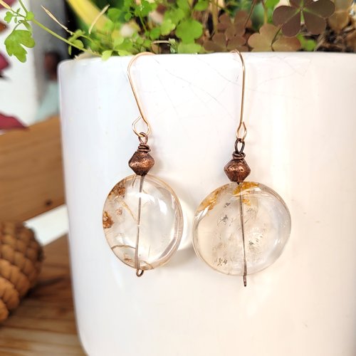 Originales et rares perles de quartz jardin pour ces boucles d'oreille chics citadines  : "révélations !!!!!!"