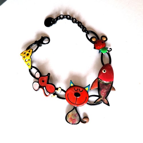 Un bracelet vintage lol avec breloques poisson, chat .. en émail, pour l'arrière saison  ... : "les amusettes de septembre"