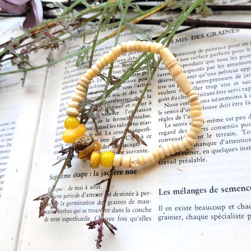 Un prix sympathique pour ce bracelet chic unisexe  avec perles en corne, ambre véritable, calcédoine: cadeau amoureux  ....