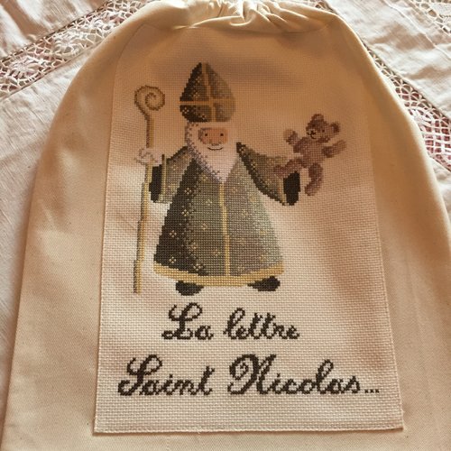 Pochon brodé saint nicolas 