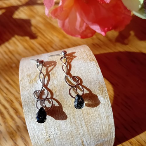 Boucle d'oreille éclat d'or , bijoux femme en acier inoxydable fait à la main
