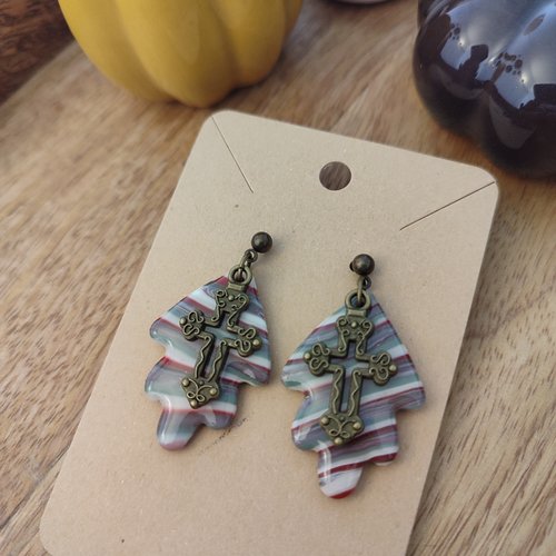 Boucles d'oreilles morticia  "la vie avec des couleurs"